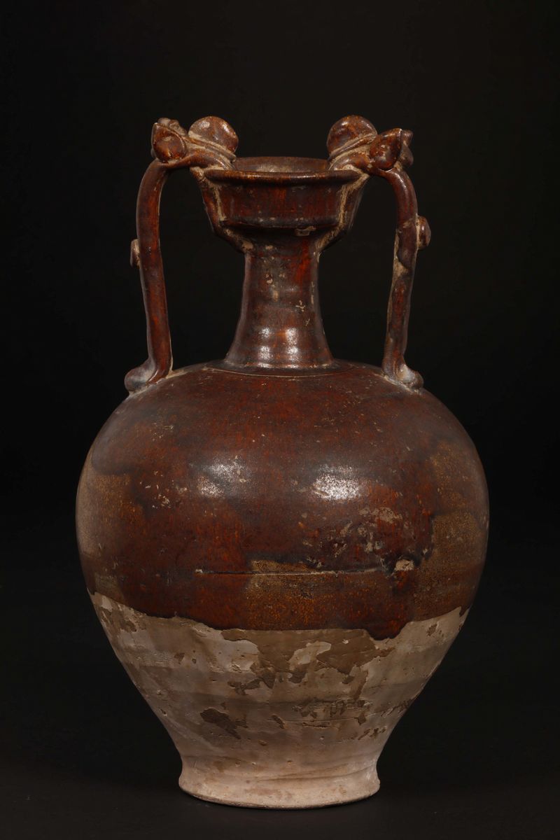 Vaso a Doppia Ansa in Grès a Smalto Marrone, Cina, Dinastia Song (960-1279)