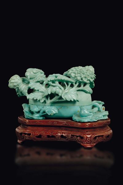Scatola con Coperchio Scolpita in Turchese con Decoro a Rilievo, Cina, Dinastia Qing, XIX Secolo