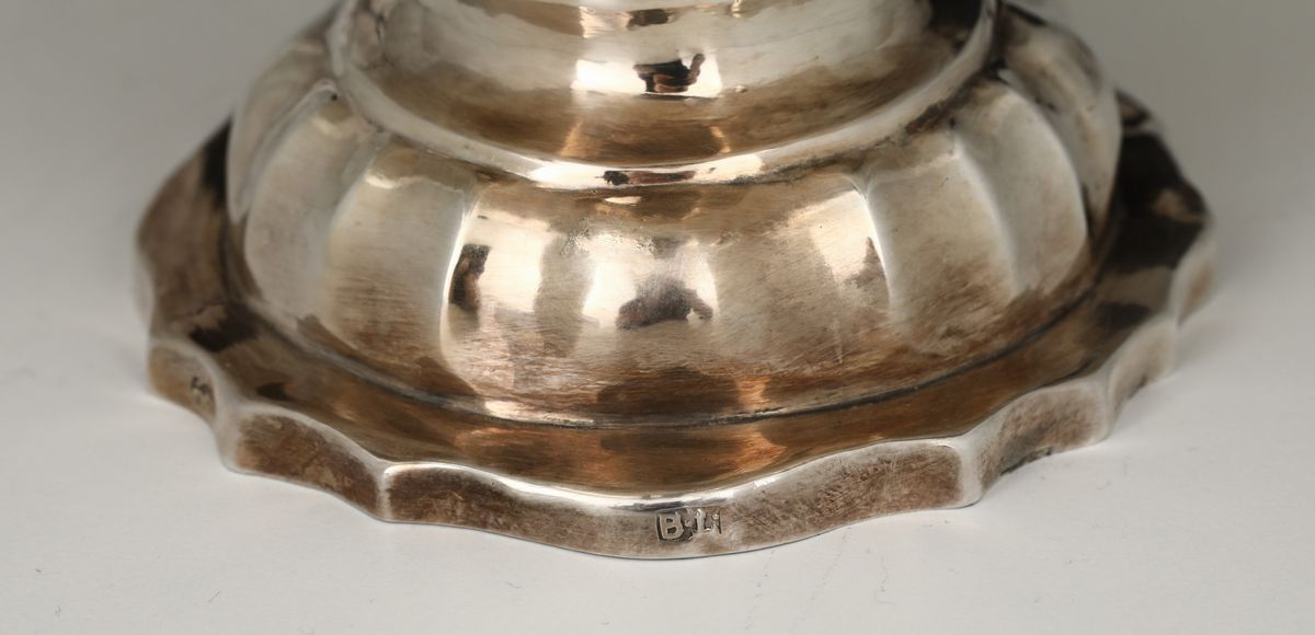 Caffettiera in Argento Fuso, Sbalzato e Cesellato. Brescia Seconda Metà del XVIII Secolo (bollo C...