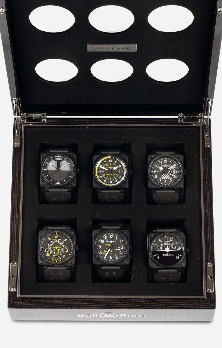 BELL&ROSS, Flight instruments Collection, No.77/99. Questa scatola contenente 6 orologi è stata realizzata in una edizione limitata di 99 pezzi, venduto nel 2014  - Asta Orologi da Polso e da Tasca - Cambi Casa d'Aste