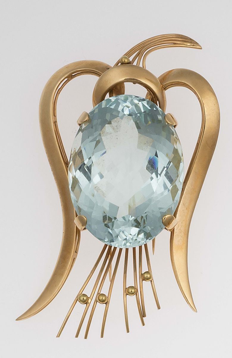 Acquamarine and gold brooch  - Auction Fine Jewels - II - Cambi Casa d'Aste