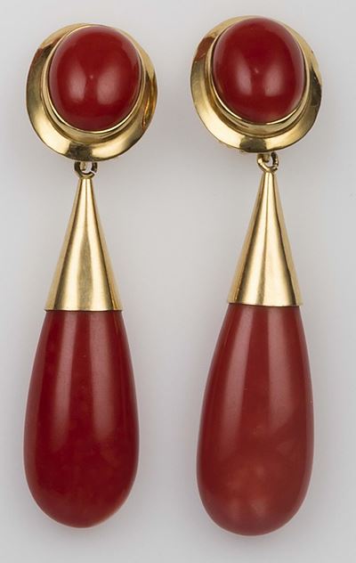 Orecchini Pendenti con Corallo
