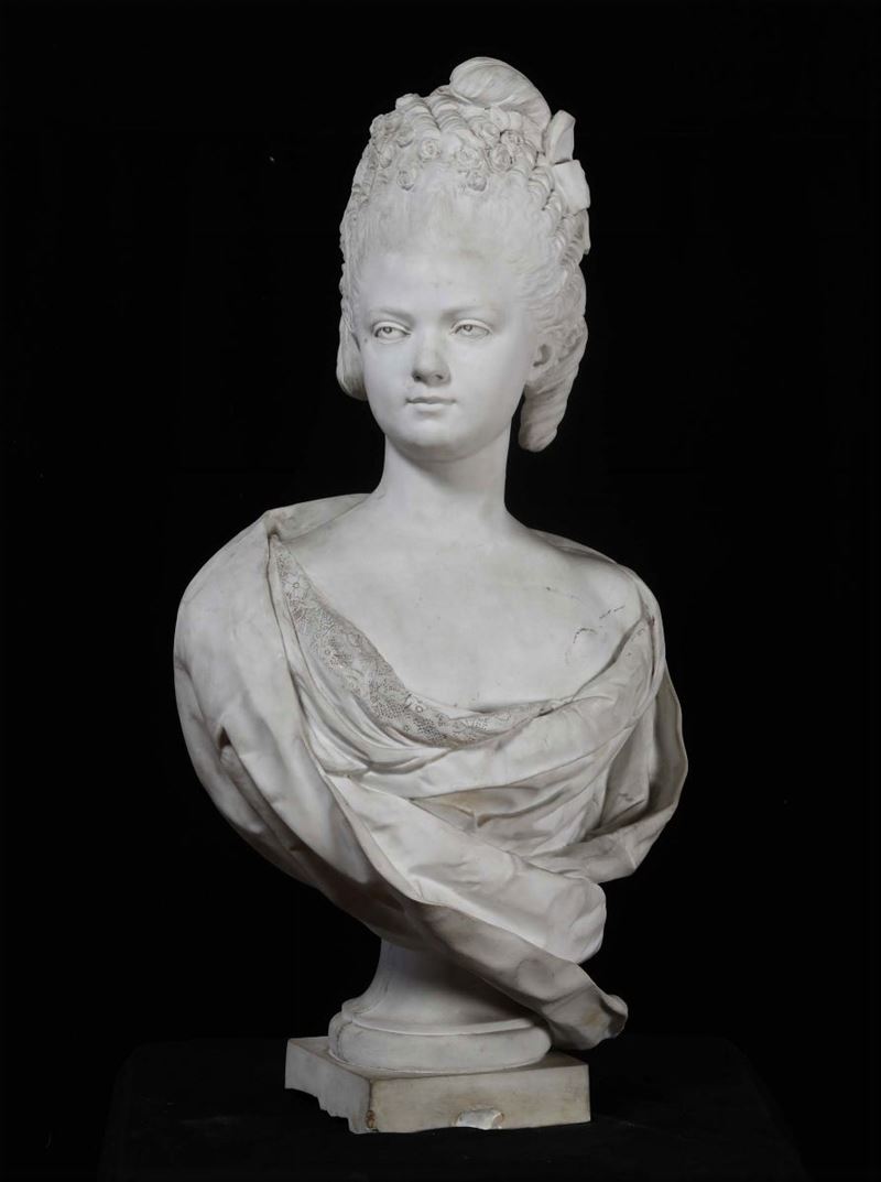 Busto in biscuit di figura femminile, XX secolo  - Asta Antiquariato - Cambi Casa d'Aste