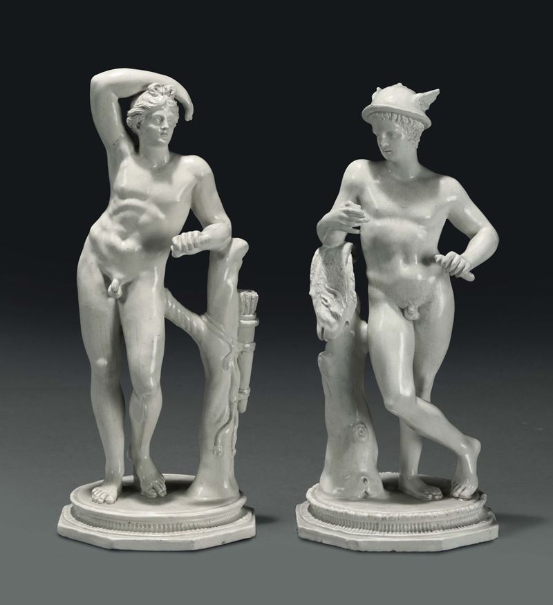 A pair of figures. Veneto, likely Antonibon-Baroni manufacture, 1800-1820  - Auction Taste, Furniture and Residences, An Italian Collection - Cambi Casa d'Aste