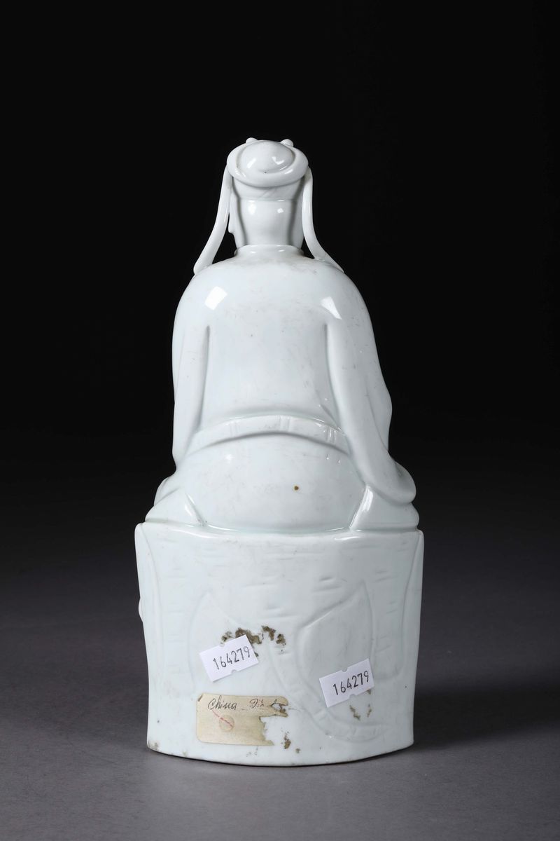 Dignitario Seduto in Porcellana Blanc De Chine, Cina, Dinastia Qing, XIX Secolo