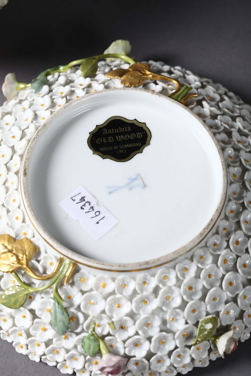 Tazza Coperta con Piattino Meissen, XX Secolo