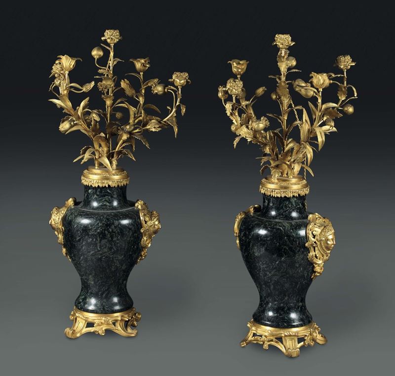 Coppia di vasi in marmo verde e bronzi dorati, XIX secolo  - Asta Gusto, Arredi e Dimore. Una Collezione Italiana - Cambi Casa d'Aste