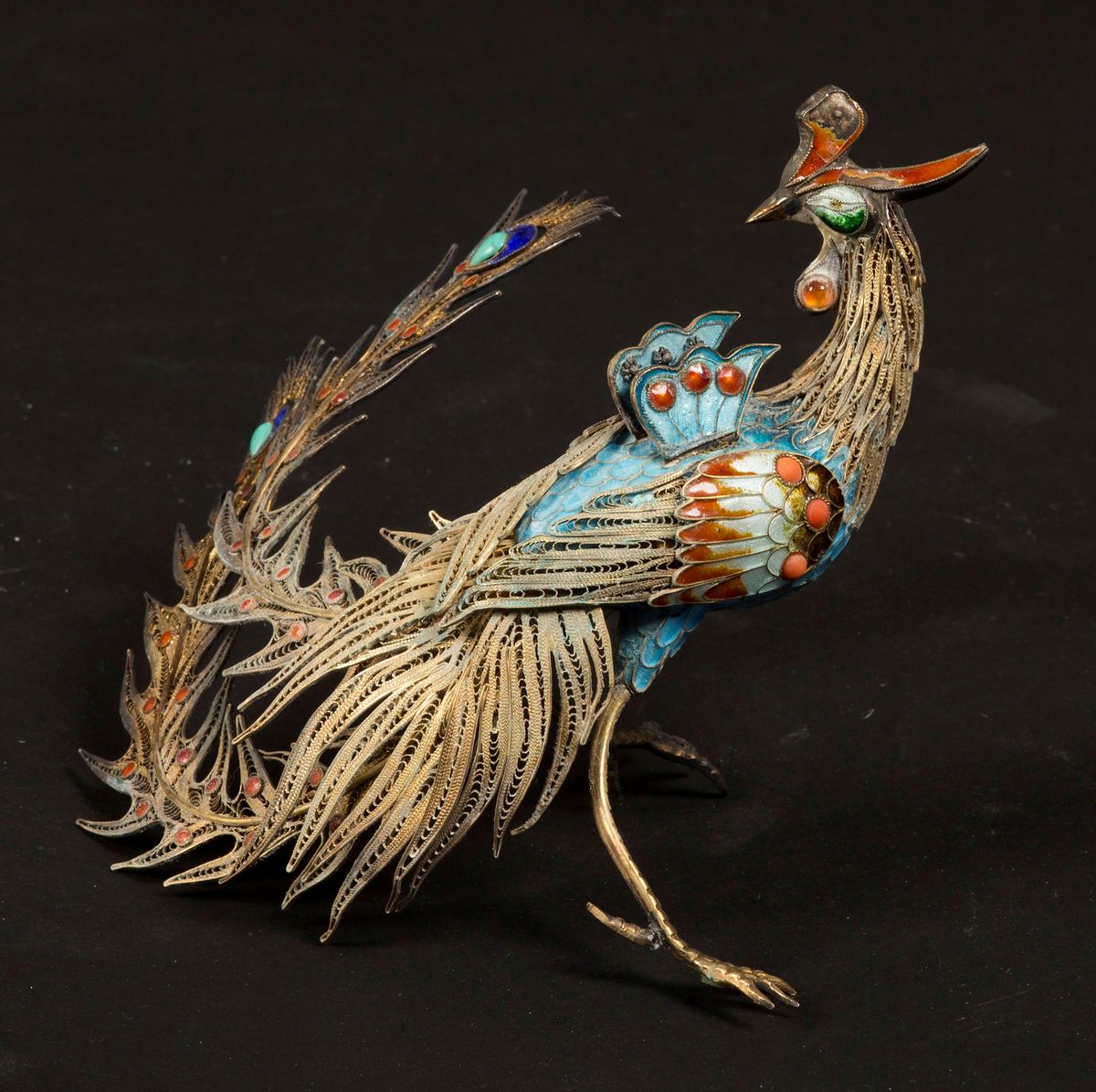 Figura di Fenice in Metallo Smaltato ed Incensiere Tripode con Coperchio in Argento Dorato con Sm...