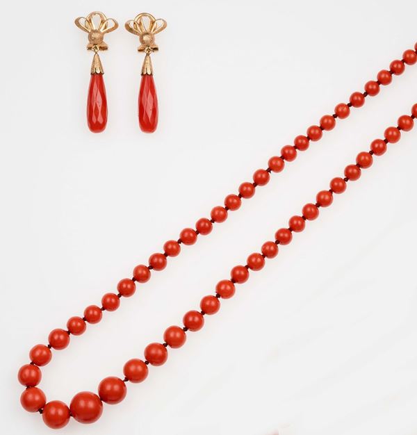 Pair of coral and gold pendent earrings and necklace
