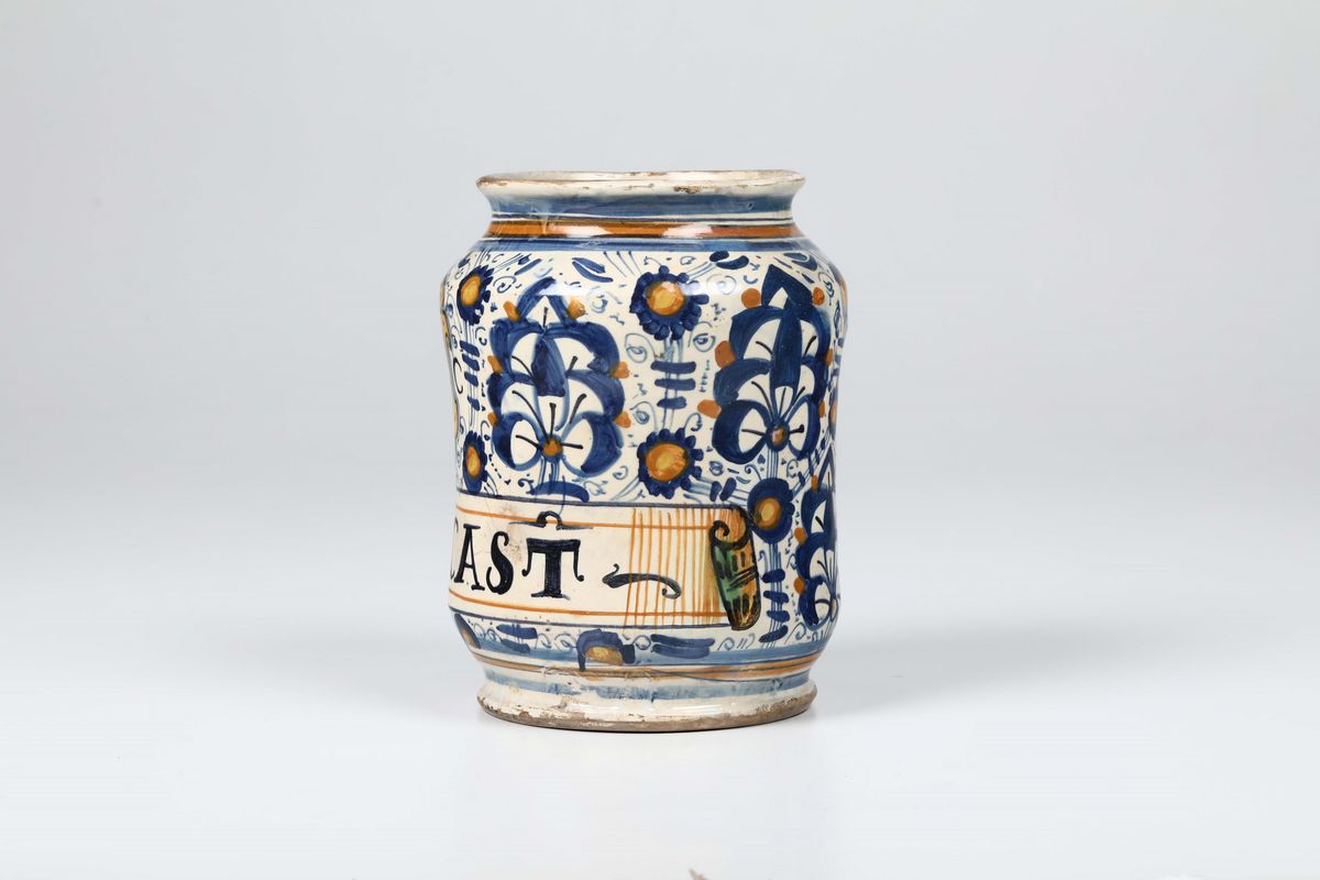 Albarello Montelupo, Bottega Monte Lupina del 1580-1600 Circa