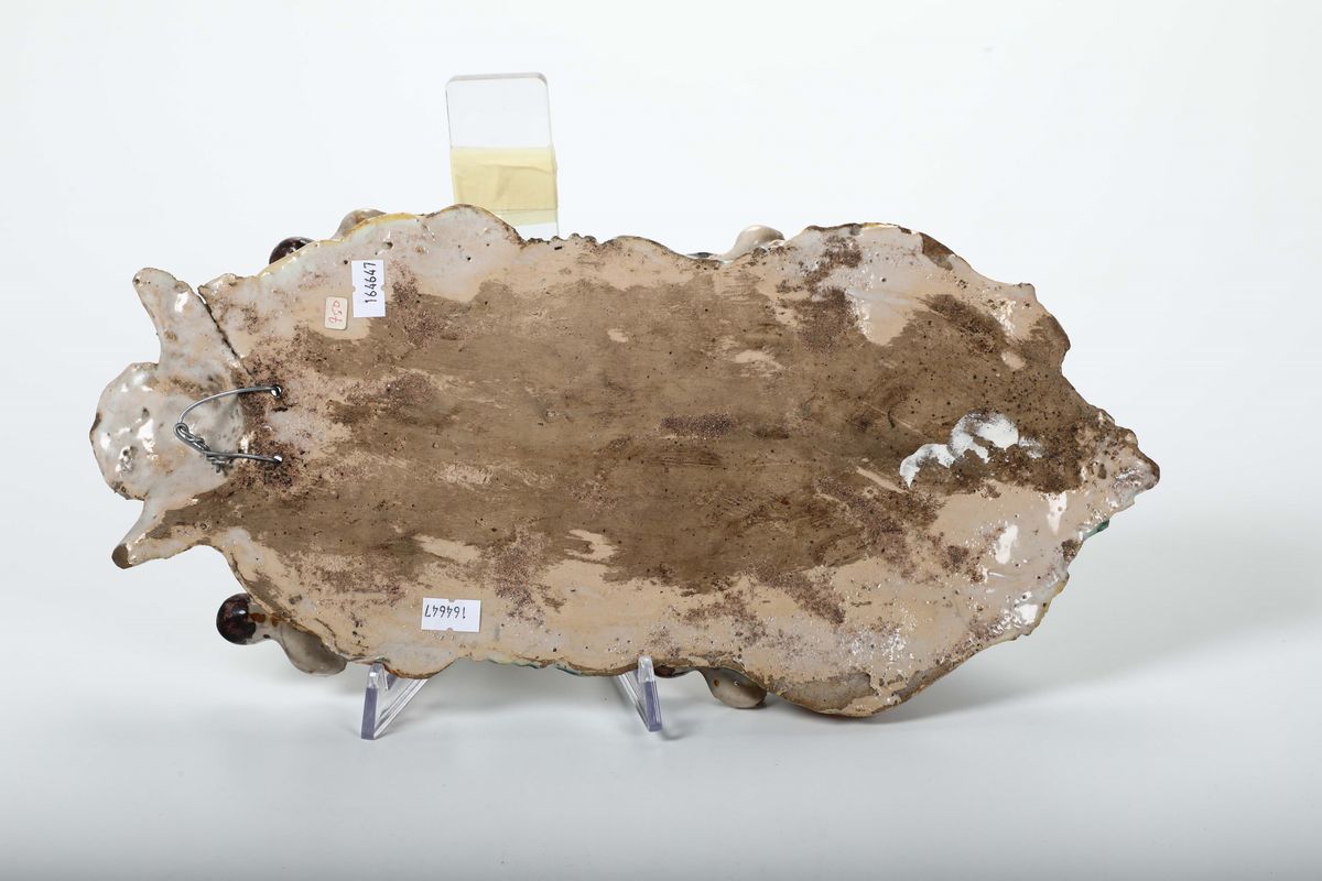 Acquasantiera Deruta, Bottega della Seconda Metà del XVII Secolo
