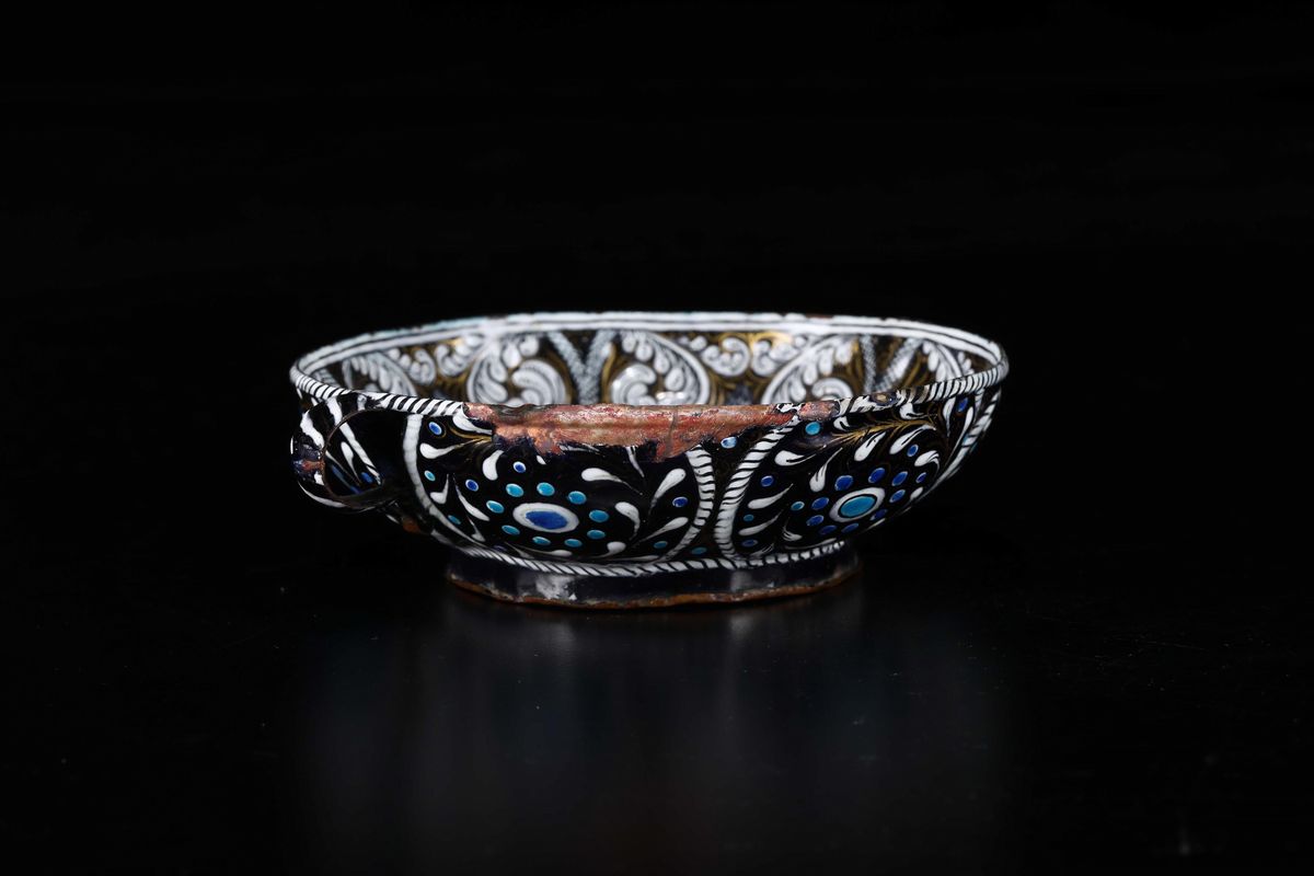 Coppa Potoria in Rame e Smalti Policromi. Atelier Limosino, Francia Probabile XVI Secolo