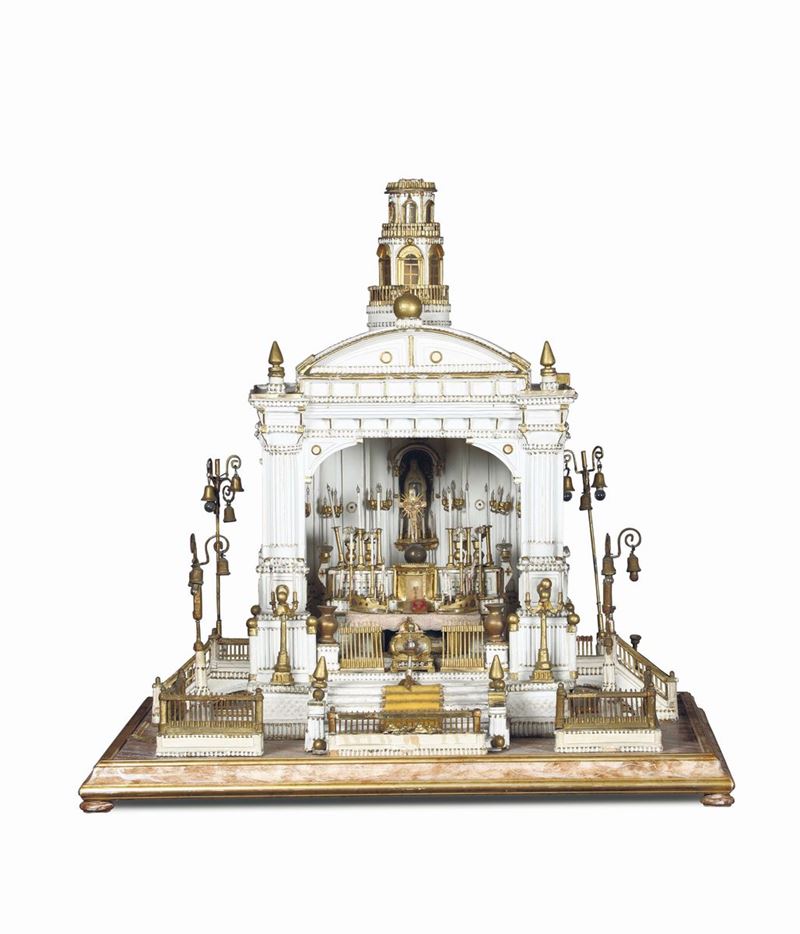 Modellino di altare in legno, cartone e lacca bianca, XIX secolo  - Asta Antiquariato - Cambi Casa d'Aste