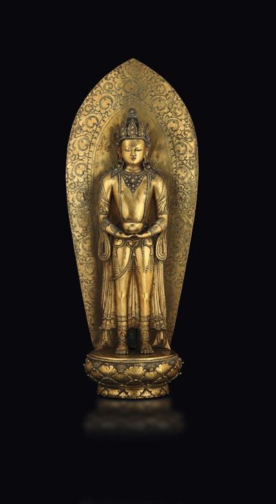 Grande e Rarissima Figura di Amitayus Eretto su Fiore di Loto in Bronzo Dorato con Aura, Zanabaza...
