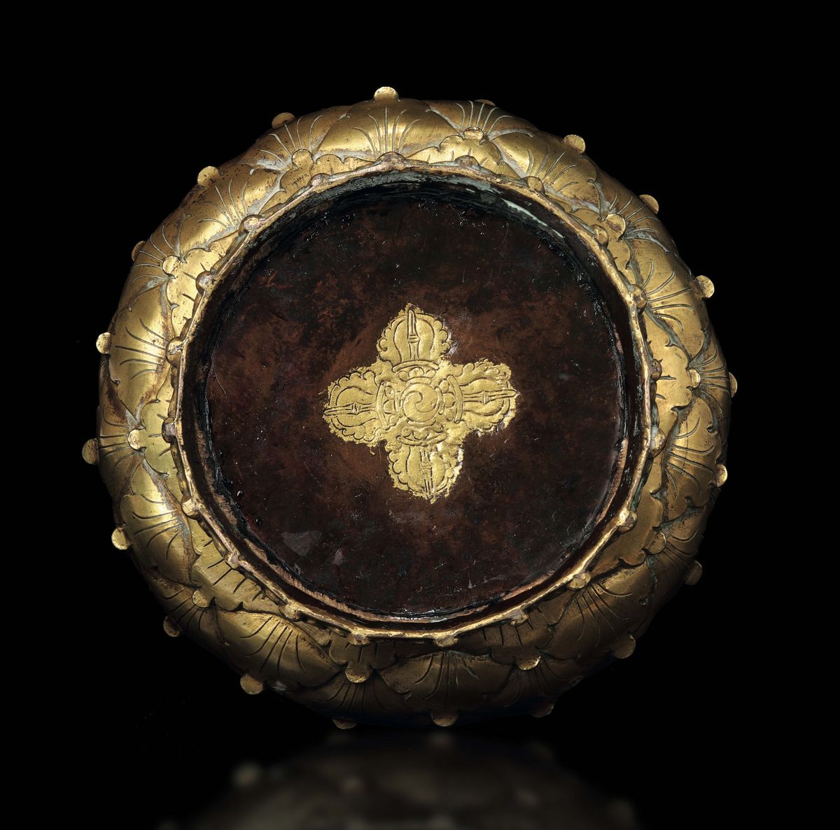 Grande e Rarissima Figura di Amitayus Eretto su Fiore di Loto in Bronzo Dorato con Aura, Zanabaza...