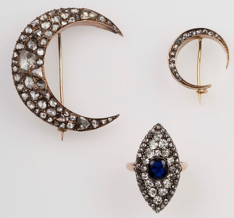 Two old-cut diamond and brooches and old-cut diamond and sapphire ring  - Auction Fine Jewels - II - Cambi Casa d'Aste