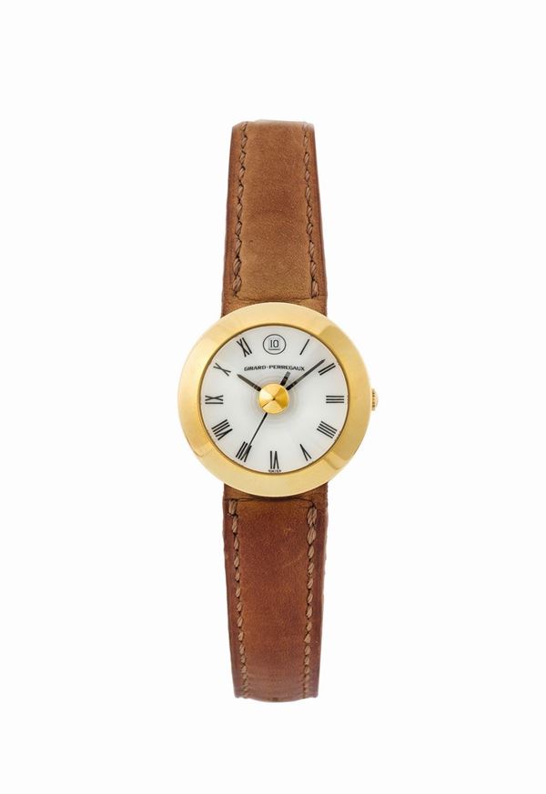 GIRARD PERREGAUX, orologio da polso, da signora, al quarzo, in oro giallo 18K con datario e  fibbia originale. Realizzato nel 1990 circa