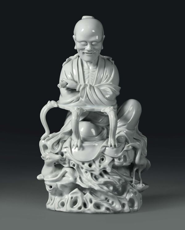 Saggio seduto in porcellana Blanc de Chine, Cina, XX secolo