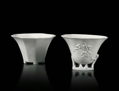 Due Coppette da Libagione in Porcellana Blanc De Chine, Cina, Dinastia Qing, XVIII Secolo
