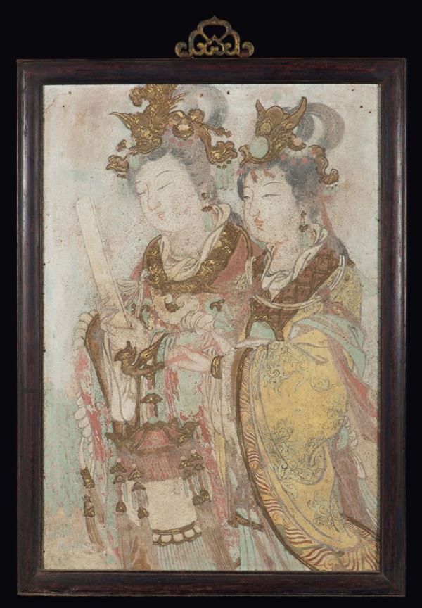 Rare polychrome fresco, with traces of silk, China,Tang Dynasty, (618-907), depicting empress Wu Zetian with a imperial yellow dress, supporting a lantern between her handsThe empress has got a lady-in-waiting at her side that wears the same earrings and the same hair style of the empress, reminds that Wu Zetian, before becoming empress, in her youth was at rst a concubine and afterwards she was appointed fth lady-in-waiting. The author, with this painting, intends express the greatness of the empress.The lantern symbolizes the light that the empress Wu Zetian represents for her people, the star that lightens China.