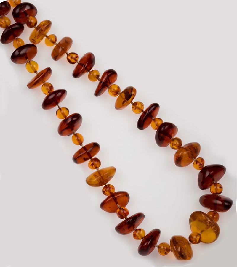 Amber necklace  - Auction Fine Jewels - II - Cambi Casa d'Aste