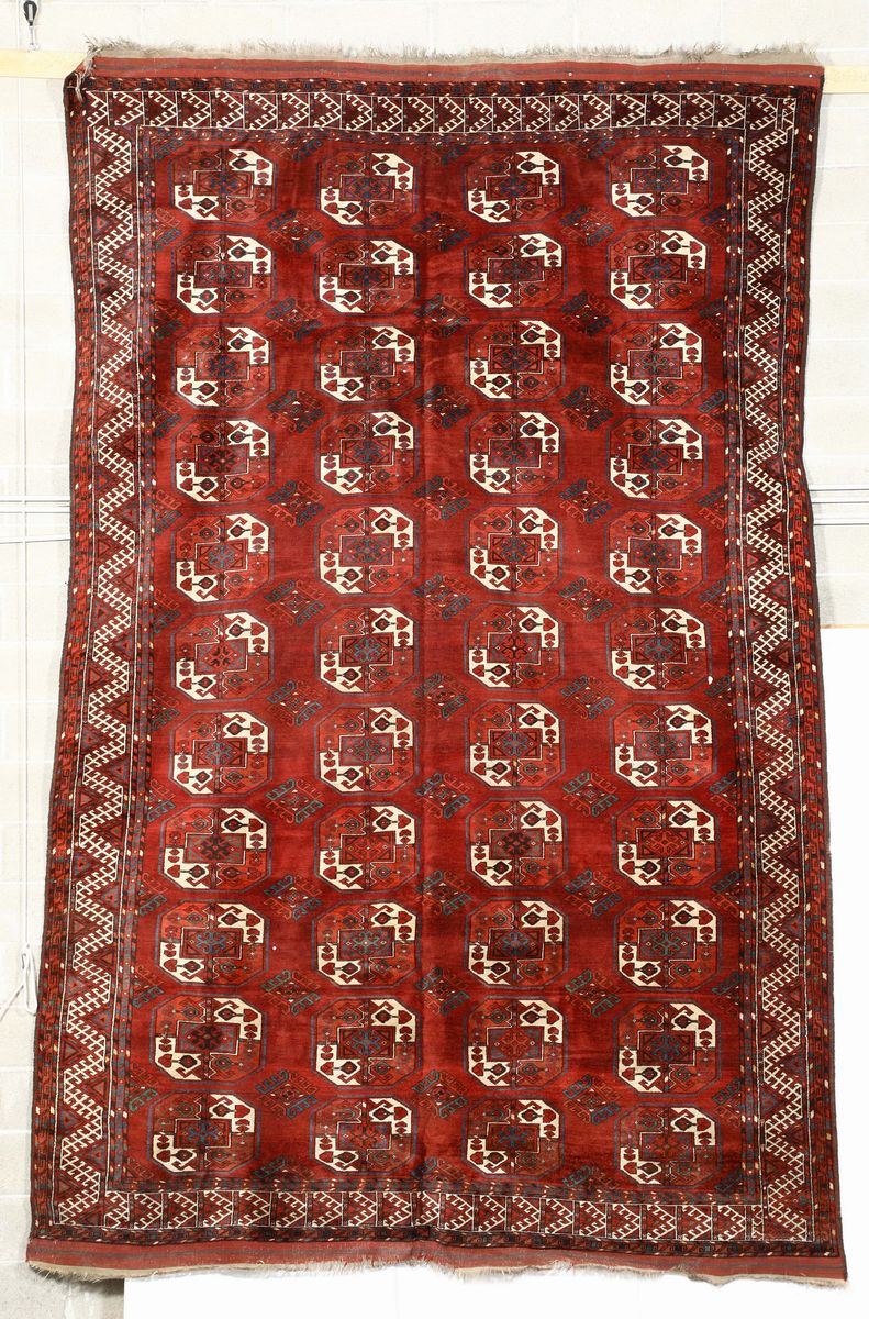 Tappeto Turkmeno, inizio XX secolo  - Auction Fine Art - Cambi Casa d'Aste