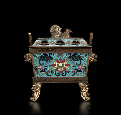 Incensiere Rettangolare con Coperchio a Smalti Cloisonné, Cina, Dinastia Qing, Epoca Jiaqing (179...
