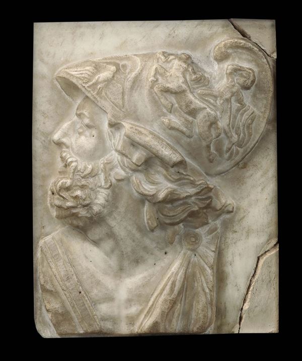 Profilo virile con elmo (Marte?) in marmo bianco. Scultore romano del XVII secolo