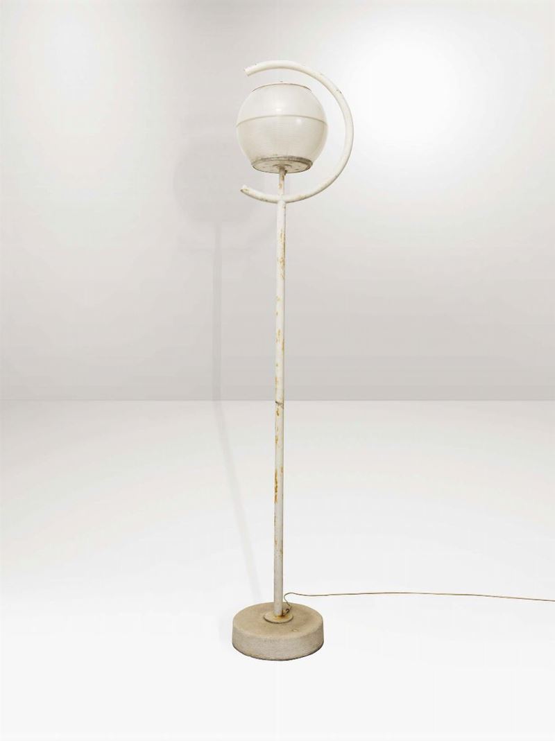 Lampada da esterno con struttura in metallo laccato e diffusore in vetro stampato.  - Auction Design - Cambi Casa d'Aste