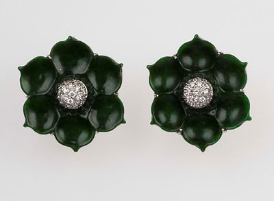 Orecchini Fiore con Nefrite e Diamanti