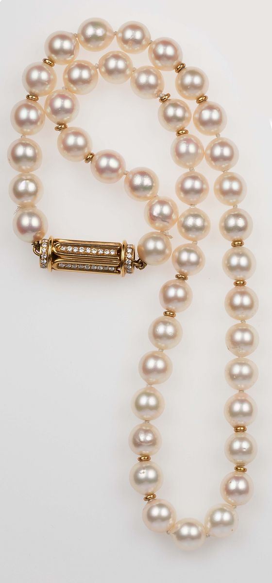 Collana di perle coltivate  - Asta Fine Jewels - II - Cambi Casa d'Aste