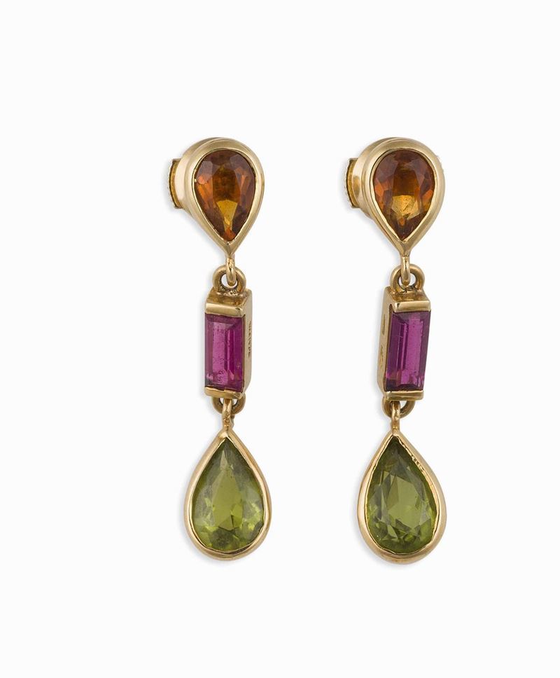 Pair of tourmaline and gold pendent earrings. Petochi  - Auction Vintage, Jewels and Bijoux - Cambi Casa d'Aste