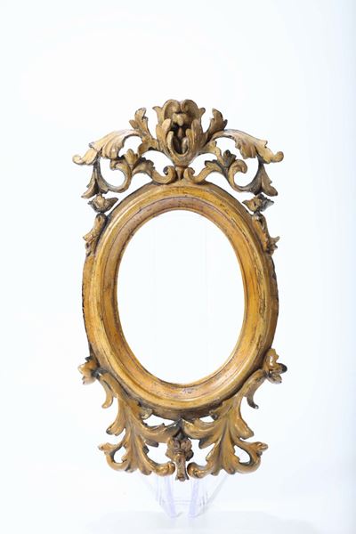 Cornicetta Ovale in Legno Dorato, XIX Secolo