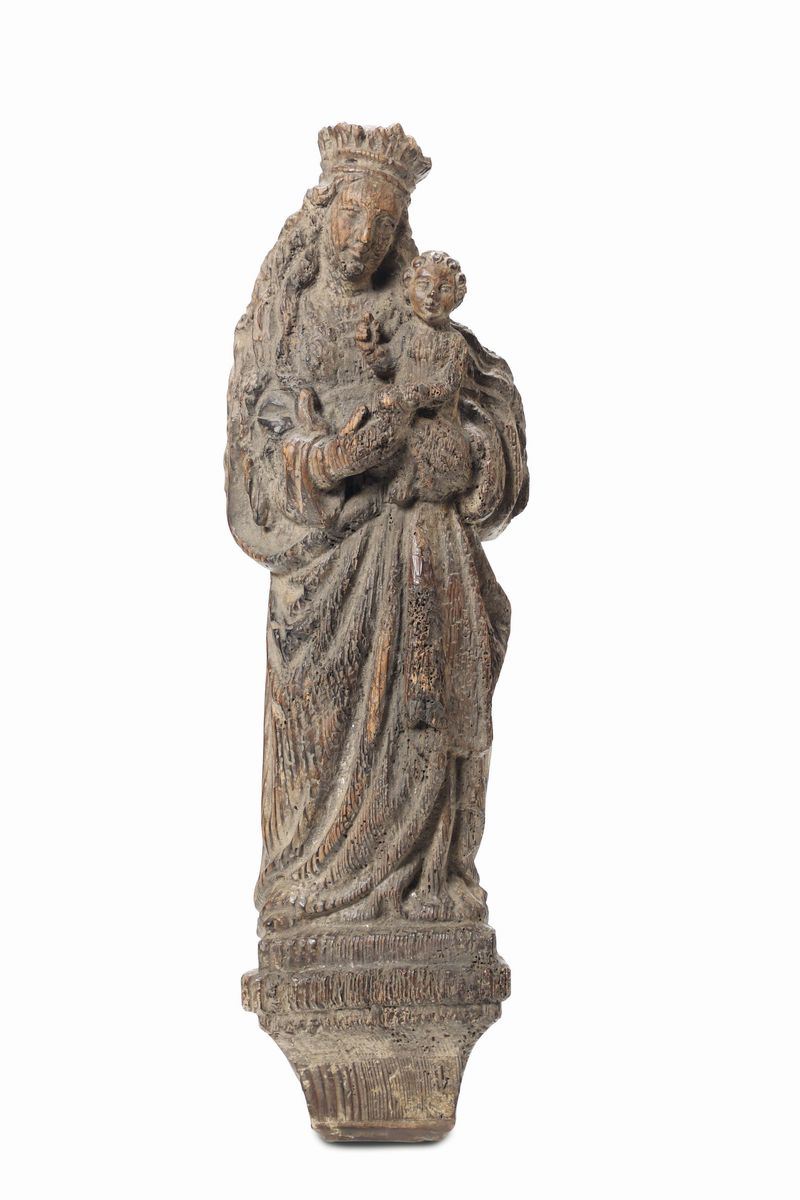 Madonna con Bambino in legno di rovere scolpito, arte tedesca del XVI secolo  - Auction Fine Art - Cambi Casa d'Aste