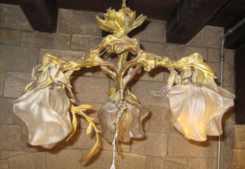 lampadario a tre luci  - Asta Asta a Tempo antiquariato - II - Cambi Casa d'Aste