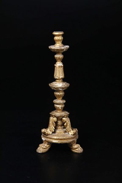 Candeliere in Legno Intagliato e Dorato, XVIII Secolo
