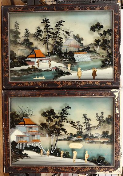 Coppia di Pannelli Dipinti su Vetro, Cina XX Secolo