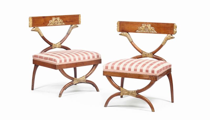 Coppia di sedie in legno intagliato e dorato, Lucca XIX secolo  - Auction Fine Art - Cambi Casa d'Aste