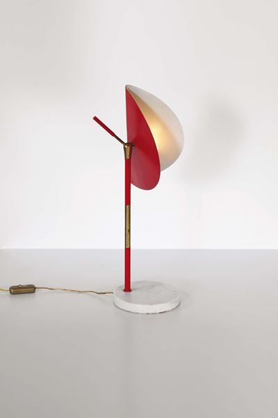 Lampada da Tavolo con Base in Marmo e Struttura in Metallo e Metallo Laccato.