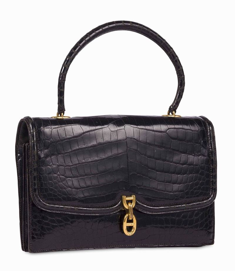 Hermès borsa in coccodrillo, chiusura dorata a forma di ferma carré,cm 26x16  - Auction Vintage, Jewels and Bijoux - Cambi Casa d'Aste