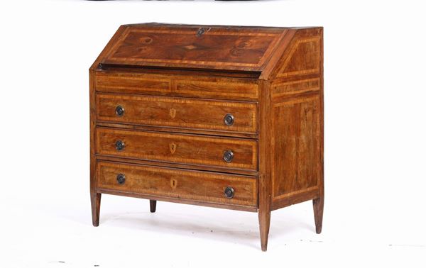 Ribalta interamente lastronata e filettata, fine XVIII secolo