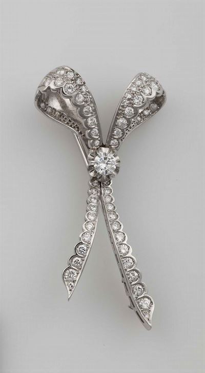 Spilla Fiocco con Diamanti