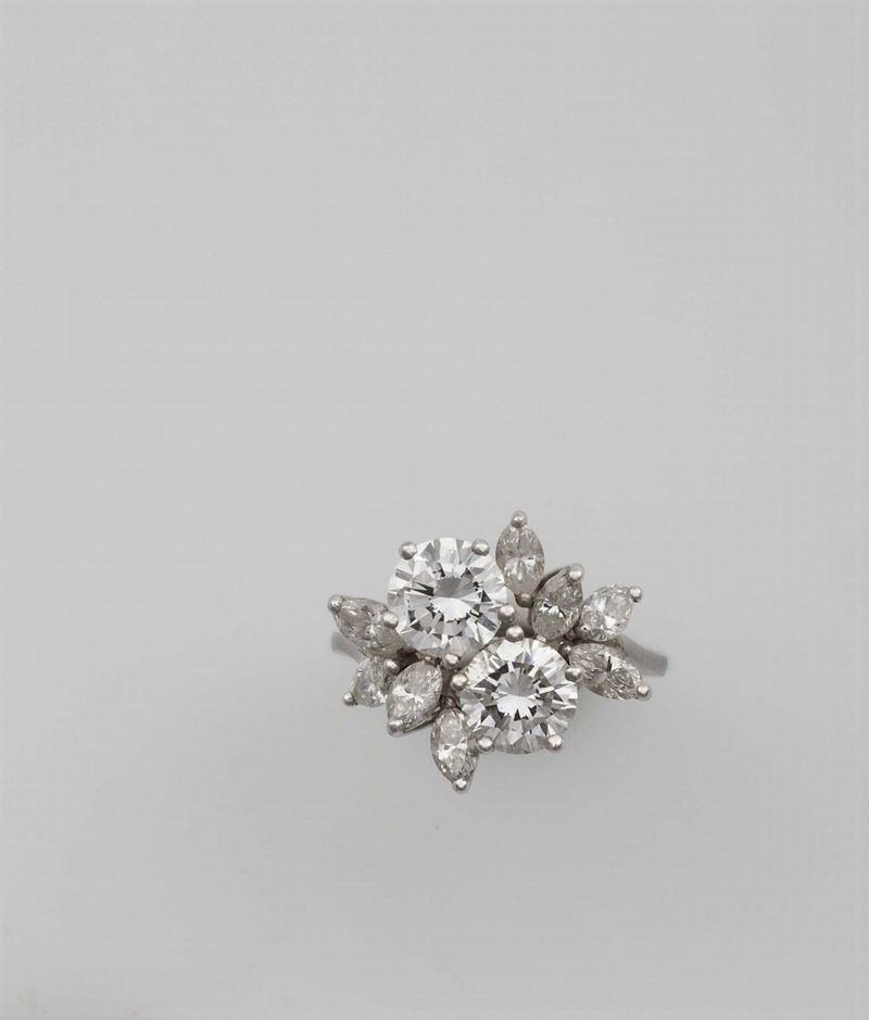 Brilliant-cut diamonds and marquise-cut diamonds ring  - Auction Fine Jewels - Cambi Casa d'Aste