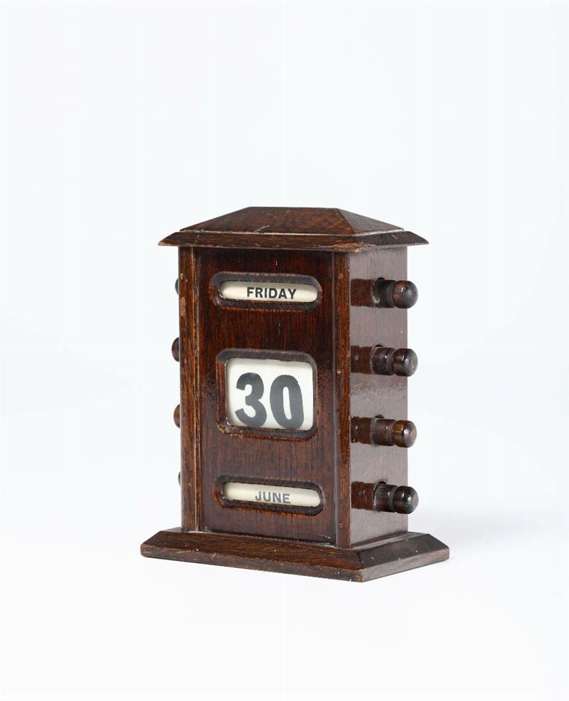 Calendario in legno, XX secolo  - Auction Fine Art - Cambi Casa d'Aste