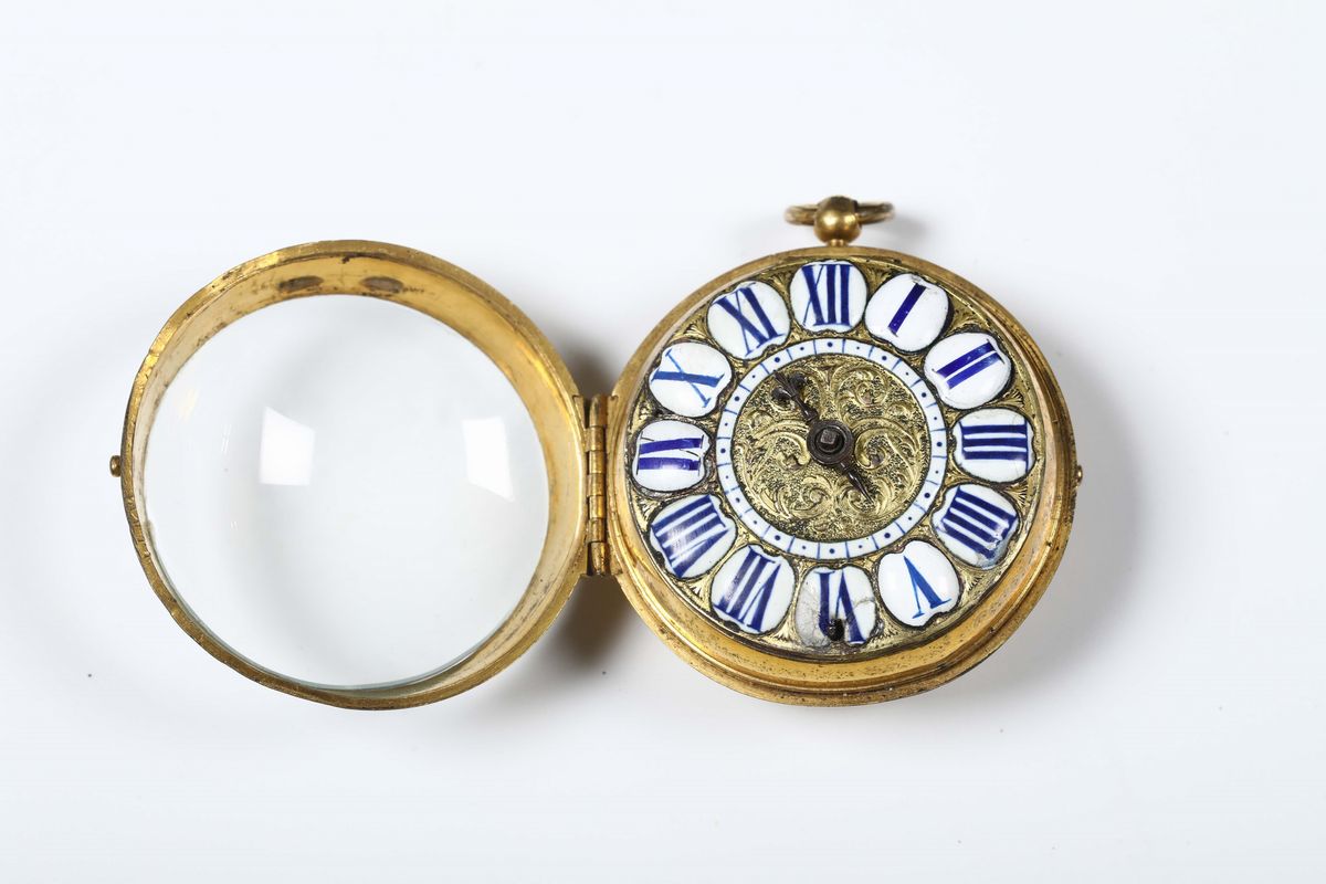 Orologio “oignon” in Argento Dorato e Smalti
