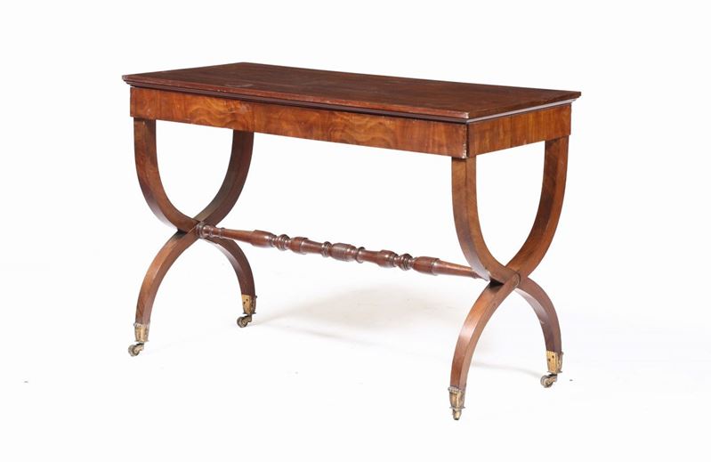 Tavolo lastronato in mogano, XIX secolo  - Auction Fine Art - Cambi Casa d'Aste