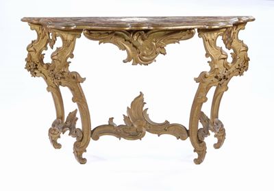 Coppia di Consoles in Legno Intagliato e Dorato in Stile Barocchetto, XX Secolo