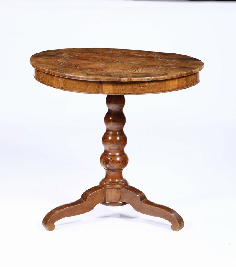 Tavolino con piano circolare lastronato ed intarsiato, XIX secolo  - Auction Fine Art - Cambi Casa d'Aste