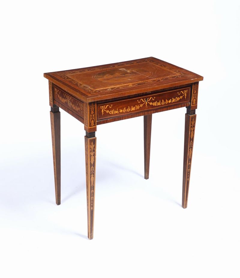 Tavolino intarsiato in stile Luigi XVI  - Asta Antiquariato - Cambi Casa d'Aste