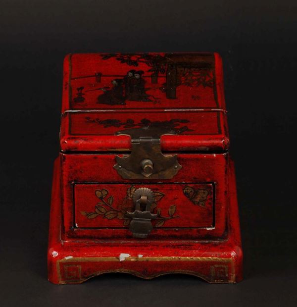 Portagioie in legno laccato con specchio ed iscrizioni, Cina, Dinastia Qing, XIX secolo